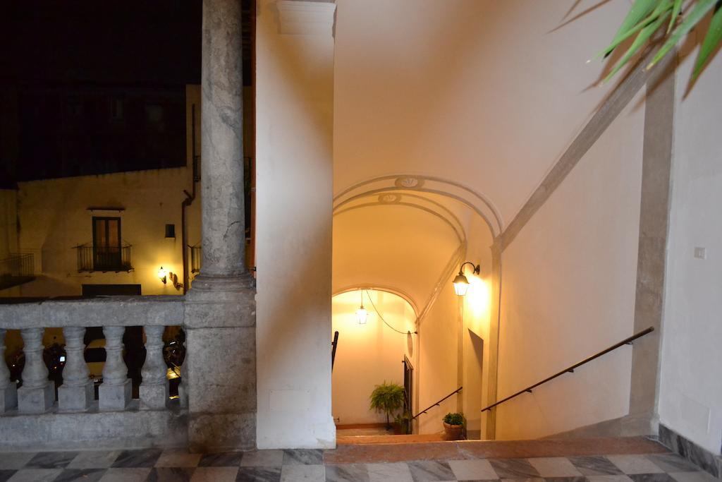 B&B Palazzo Corvino Palermo Exterior photo